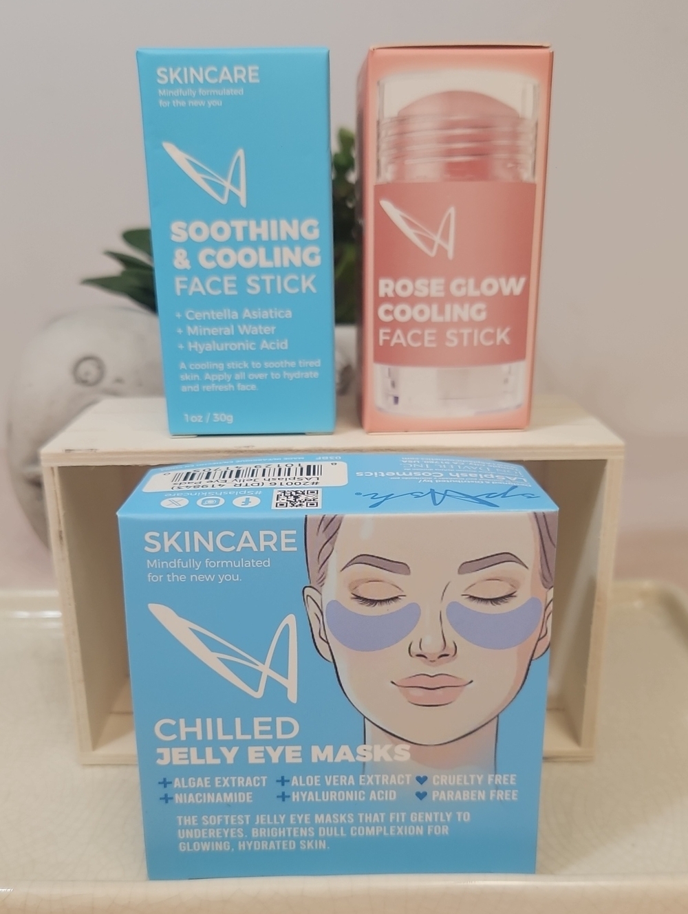 LASPLASH CHILLED JELLY EYE MASKS & COOLING FACE STICKS 3-PIECES